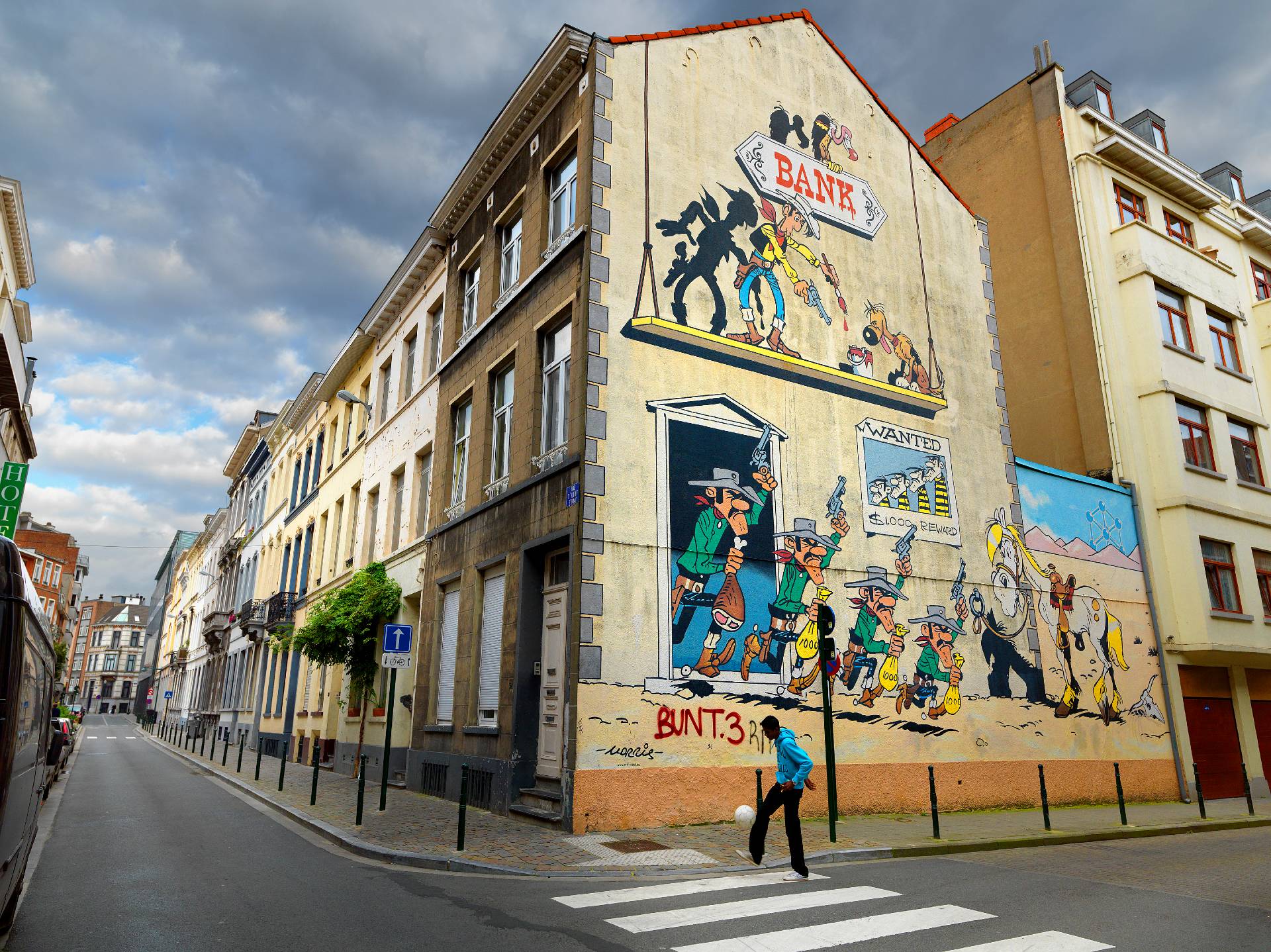 Comic wall Brussels © Milo-Profi
